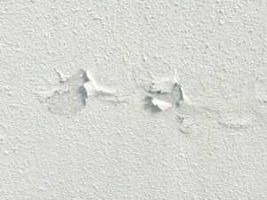 外壁の膨れ・剥がれ